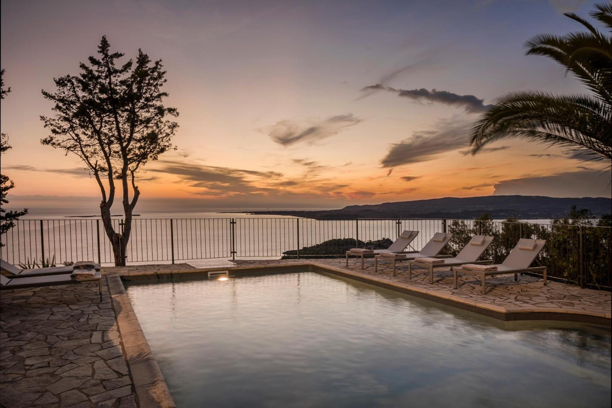 360ᵒ Residences Khelmata ภายนอก รูปภาพ